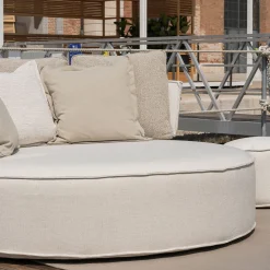 Villevenete Outdoor Chaises & Daybeds<Patos Round Beige fabric with cushions Outdoor Daybed