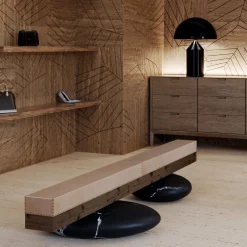 Kreoo Benches<Pavé Log Bench with Pave' Big Oval bases in Nero Marquina and Natural Leather Covering