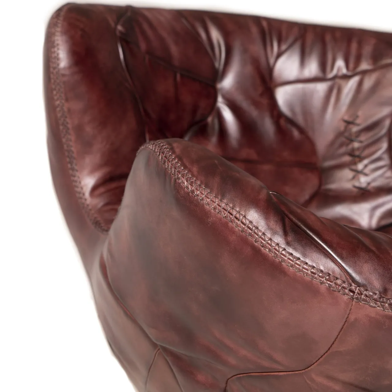 Mantellassi 1926 Armchairs<Pelè hand-patinated cartier red Crust leather swivel armchair