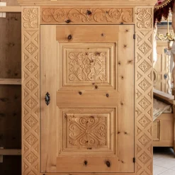 Falegnameria Helmut Santifaller Dressers<Pinewood Closet