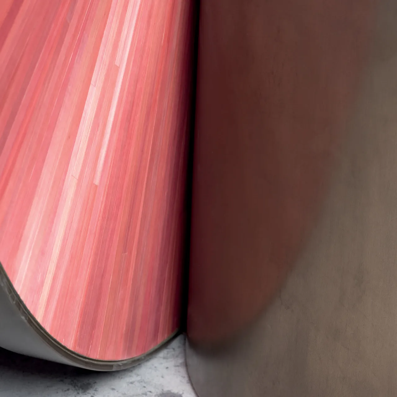 A&B Living Lounge Chairs<Pink Aurae Throne by Marco Sorrentino