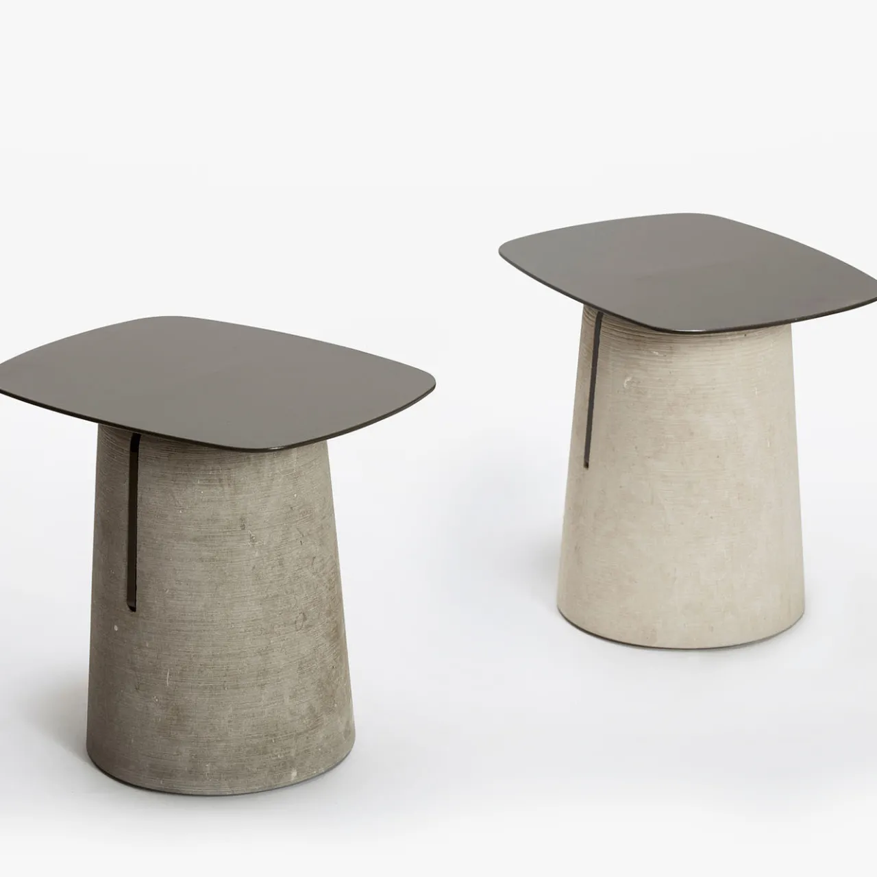 Pimar Limestone Side Tables<Piro Side Table by Lucidi & Pevere