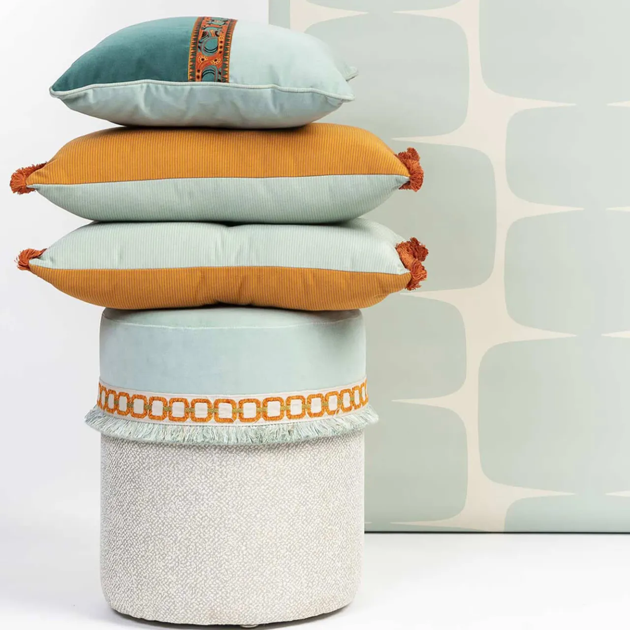 l'Opificio Ottomans & Poufs<POPHUG Pouf Limited Edition by Pistacchio&Caffé #2