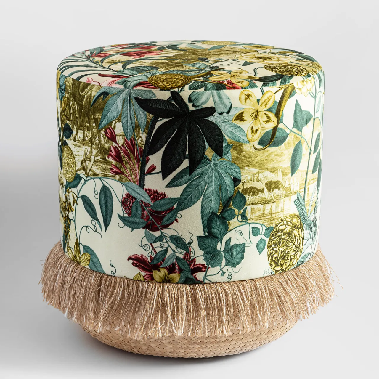 Grand Tour by Vito Nesta Ottomans & Poufs<Pouf Notti d'Oriente with botanical fantasy and basket base
