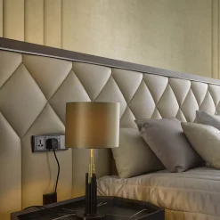 Franco Bianchini Beds<Princess Quilted Beige Leather & Canaletto Walnut Double Bed