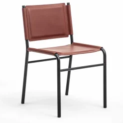 Enrico Pellizzoni Chairs<Pris Red Leather Chair