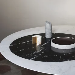 Salvatori Dining Tables<Proiezioni Round Black and White Marble Dining Table #1 by Elisa Ossino