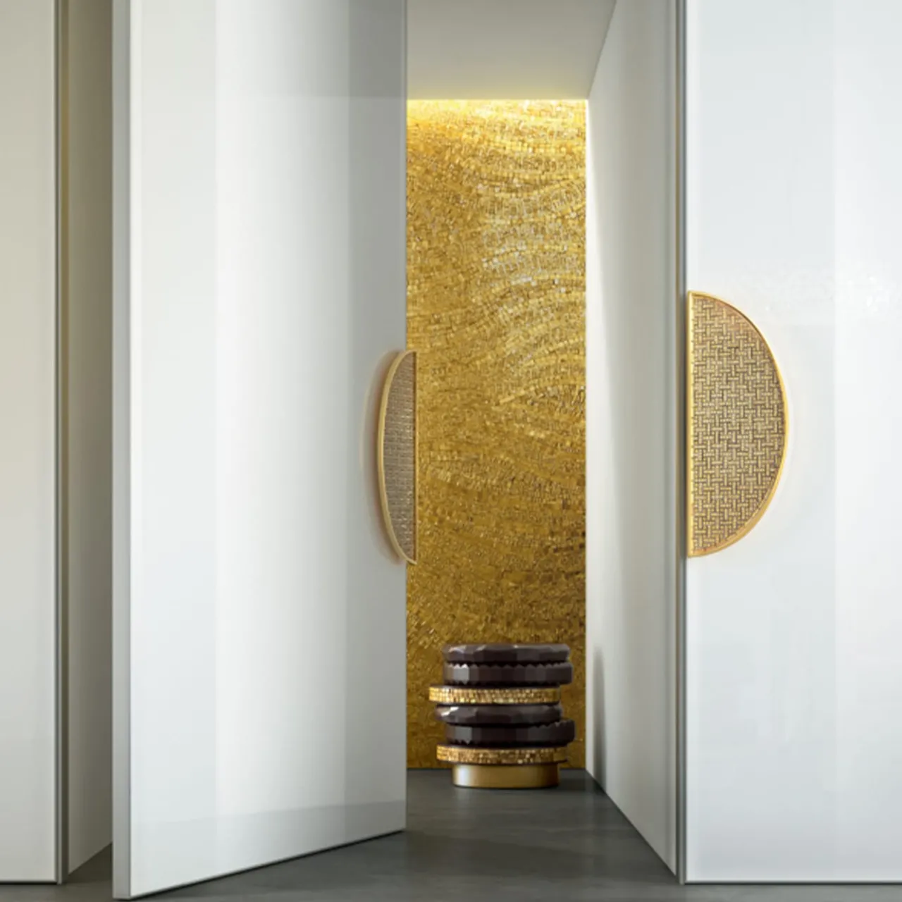 Sicis Side Tables<Queen B Gold Side Table