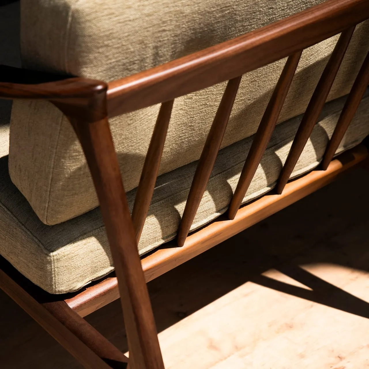 Dale Italia Lounge Chairs<Quiete Walnut Lounge Chair #1