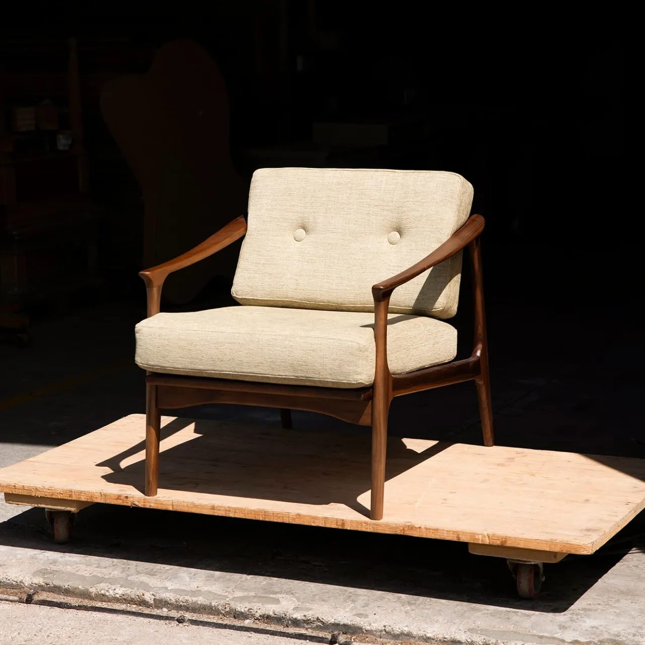 Dale Italia Lounge Chairs<Quiete Walnut Lounge Chair #1