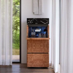 Ultramobili Bar Cabinets<RC Wood Burl Bar Cabinet