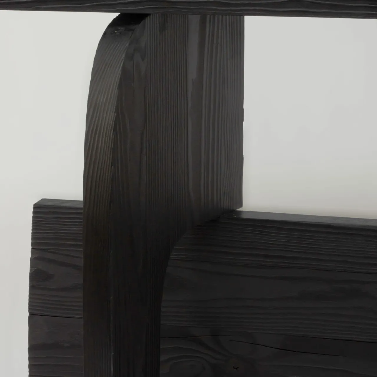 Edizione Limitata by Simone Fanciullacci Consoles<Reef V1 Black Wood Console