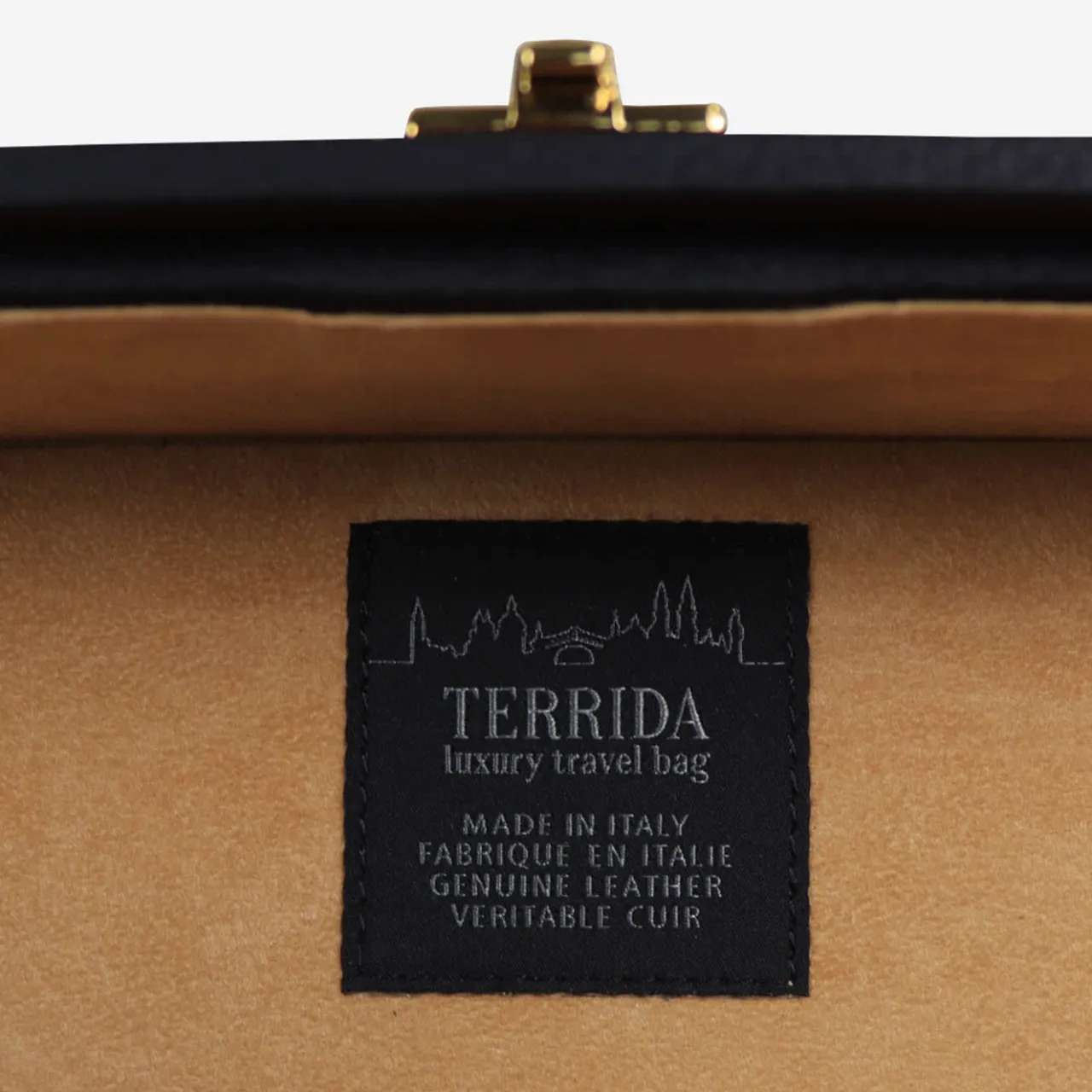 Terrida Trunks<Regale Quilted Medium Black Suitcase