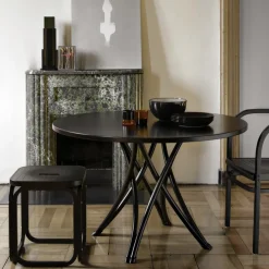 Gebrüder Thonet Vienna GmbH (GTV) – Wiener GTV Design Bistro Tables<Rehbeintisch Bistro Table by GEBRÜDER THONET