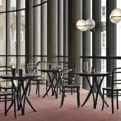 Gebrüder Thonet Vienna GmbH (GTV) – Wiener GTV Design Bistro Tables<Rehbeintisch Bistro Table by GEBRÜDER THONET