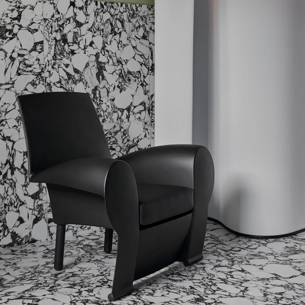 Baleri Italia Armchairs<Richard III Black Armchair by Philippe Starck