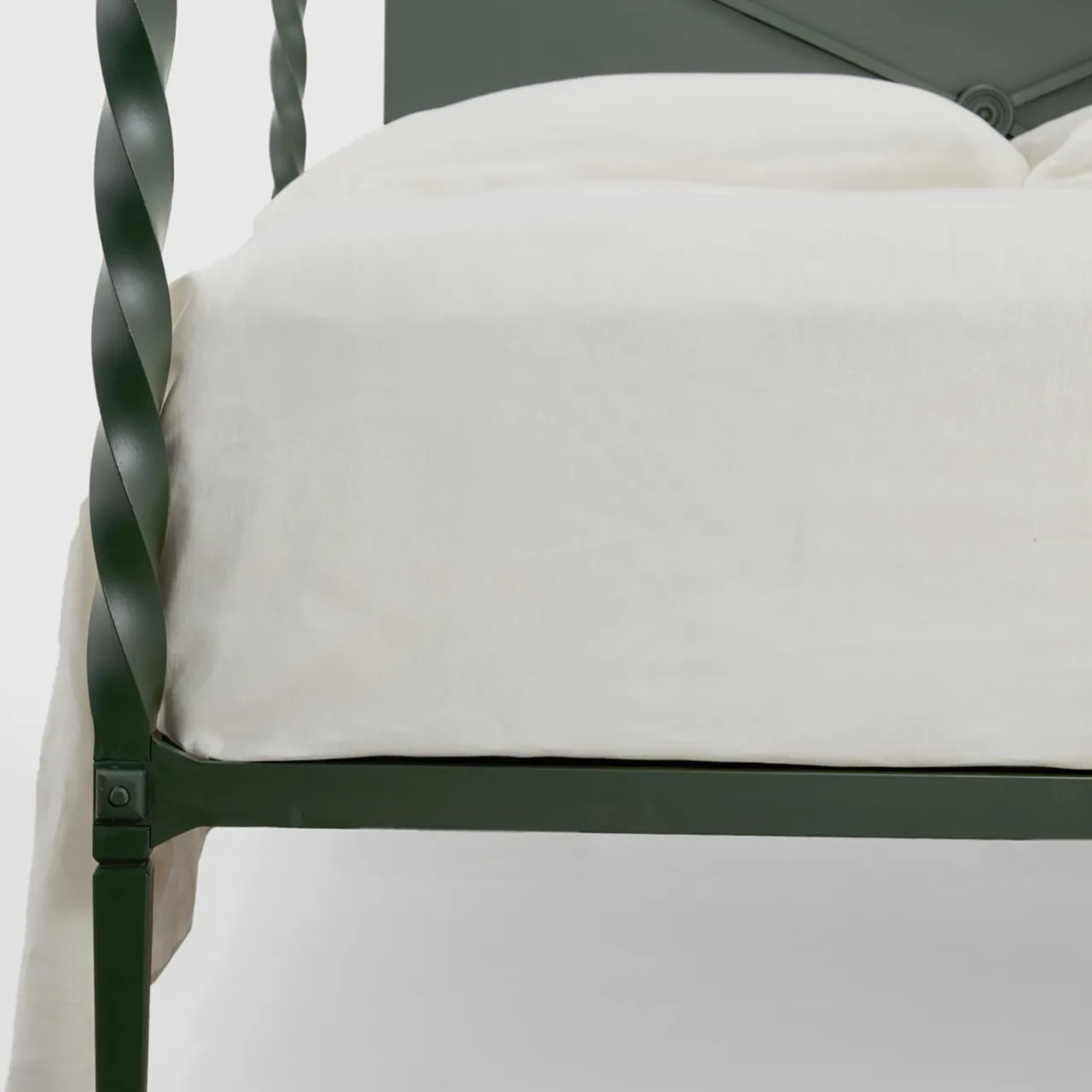 Lispi Beds<Rito Gray Iron Canopy Double Bed