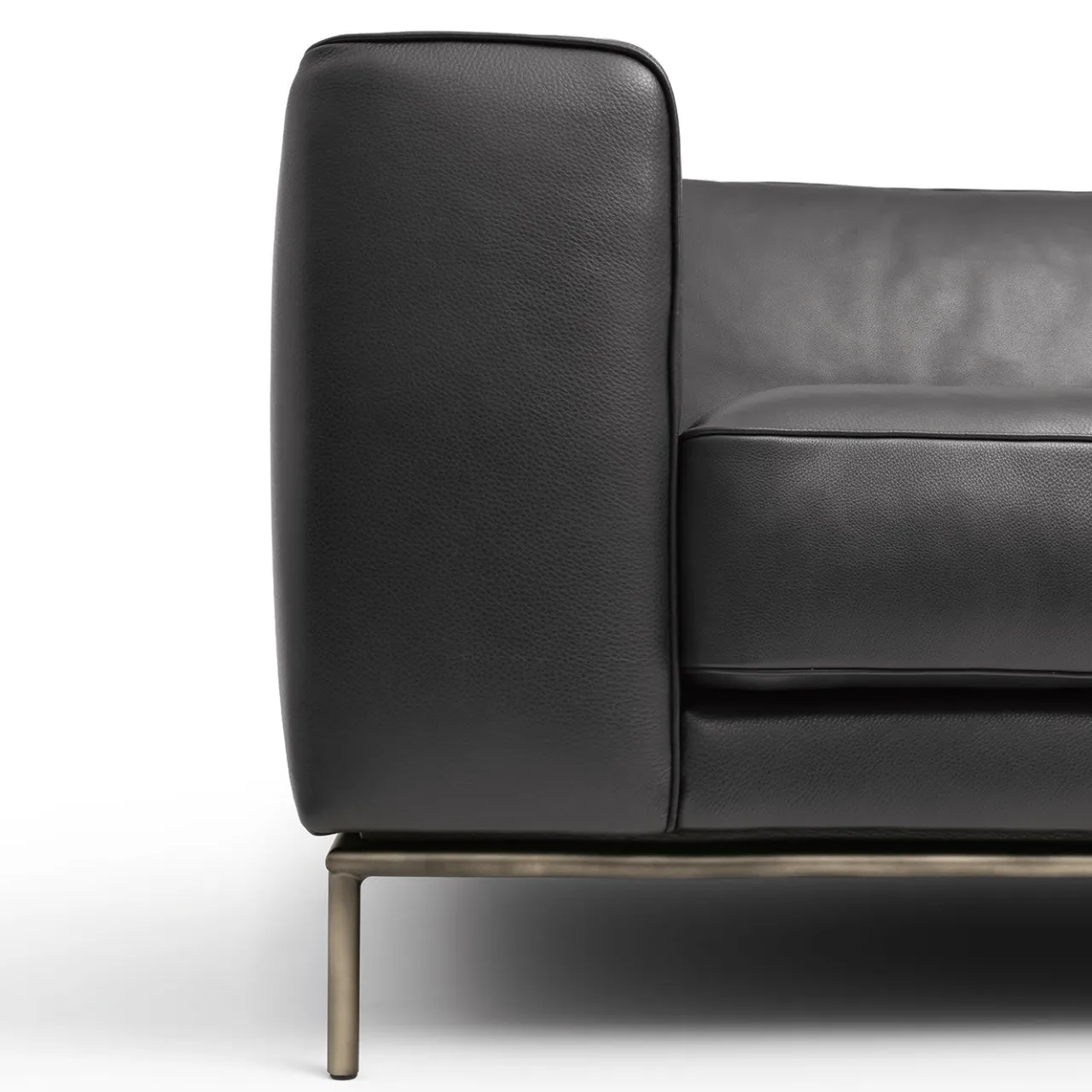 Daytona Sofas<Roger Black Leather Sofa by Dainellistudio