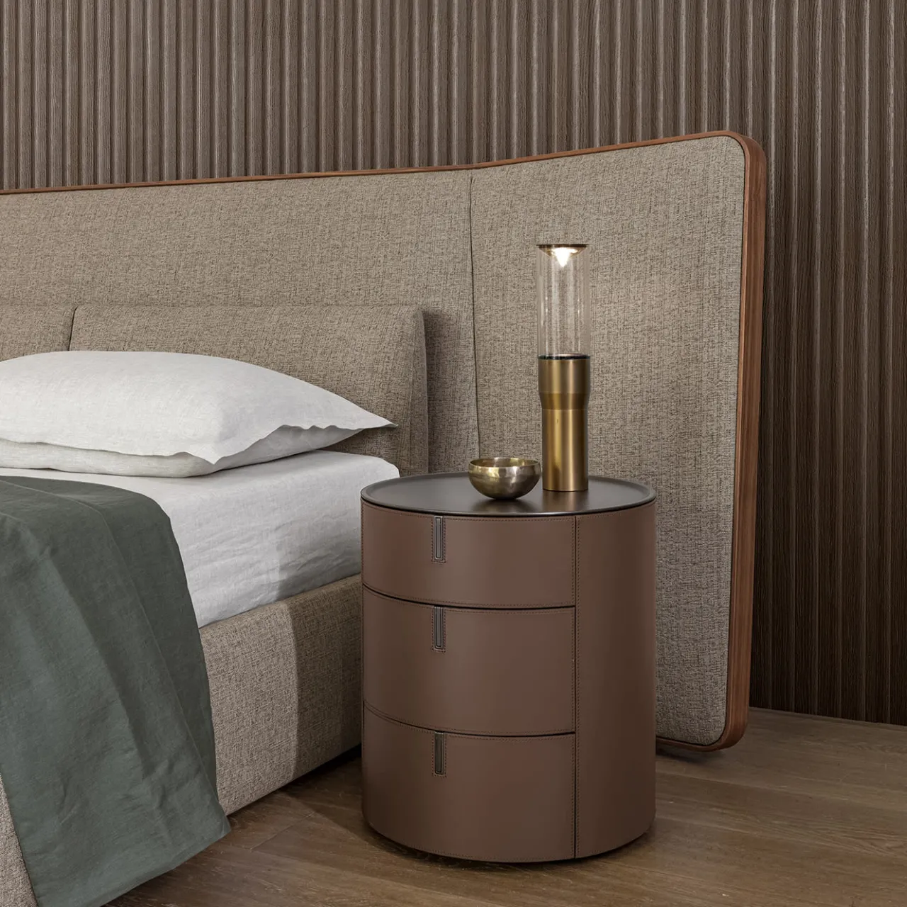 Alivar Nightstands<Round 3 Bedside Table by Giuseppe Bavuso