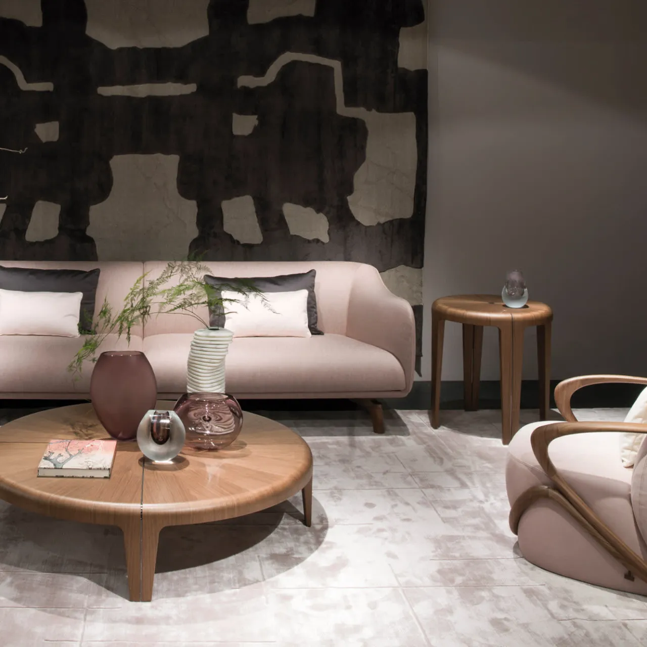 Giorgetti Coffee Tables<Round Canaletto Walnut Coffee Table with Metal Inlays
