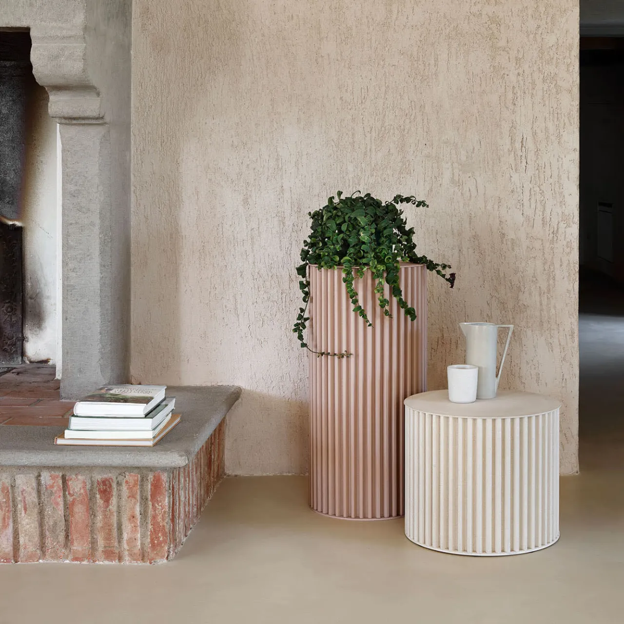 Opinion Ciatti Side Tables<Round Corkcrete Taupe Aluminum Side Table #3