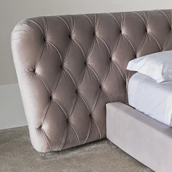 Casamilano Beds<Royale Capitonné Bed, Taupe Velvet by Castello Lagravinese