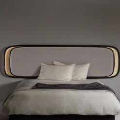 Gebrüder Thonet Vienna GmbH (GTV) – Wiener GTV Design Beds<Rue Headboard by GamFratesi