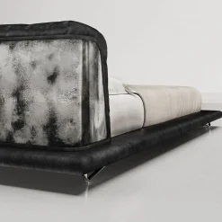 Giopagani Beds<Saint Germain Timeless Leather And Raw Silver Metal Frame Bed