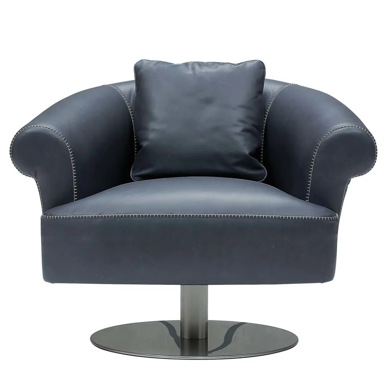 Living Couture Armchairs<Saint Louis Swivel Armchair