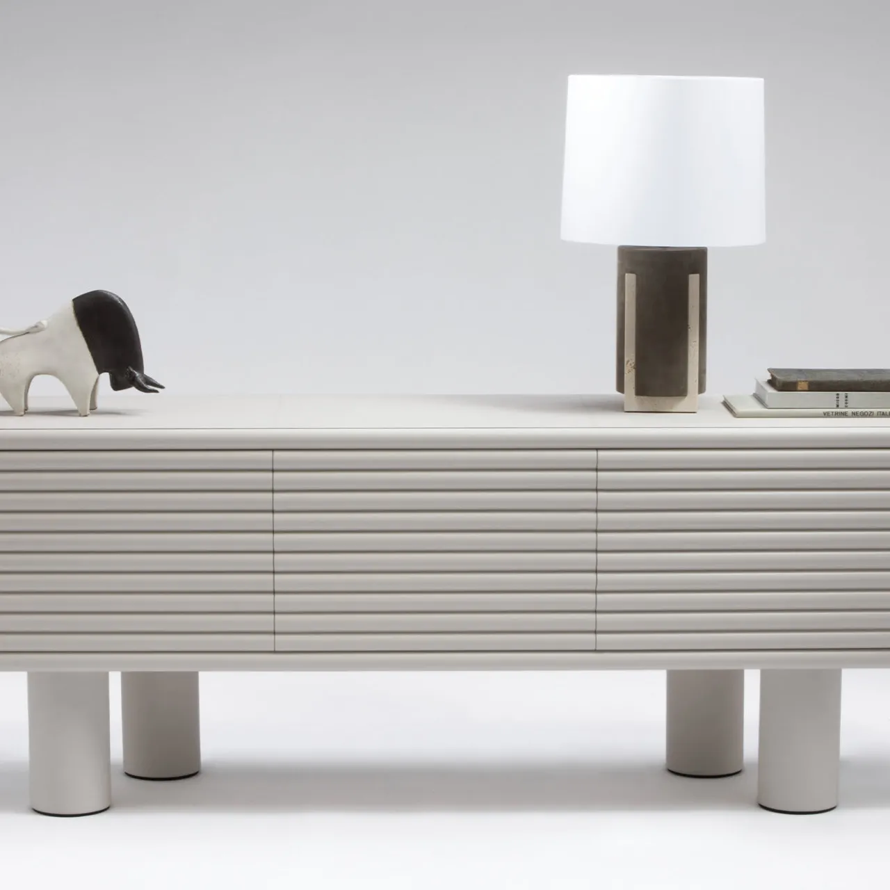 Giobagnara Sideboards Buffets<Scala Modern White Leather Wood 3 Door Sideboard