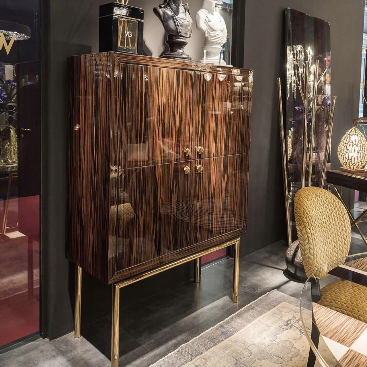 VGnewtrend Cabinets<Secret 1 Cabinet