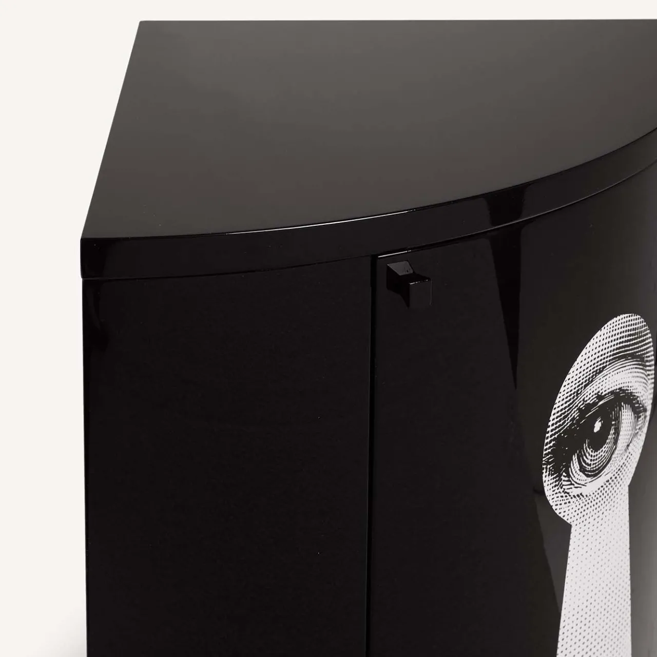 Fornasetti Cabinets<Serratura Black Corner Cabinet