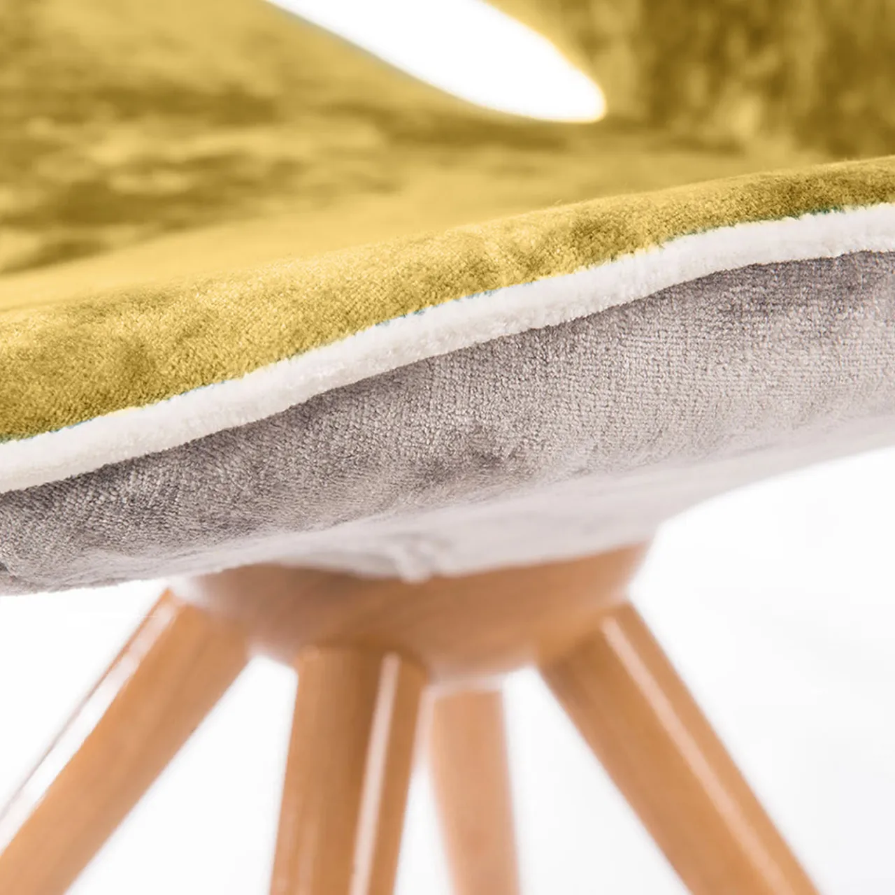 VGnewtrend Chairs<Set of Two Pansè Chairs in Yellow