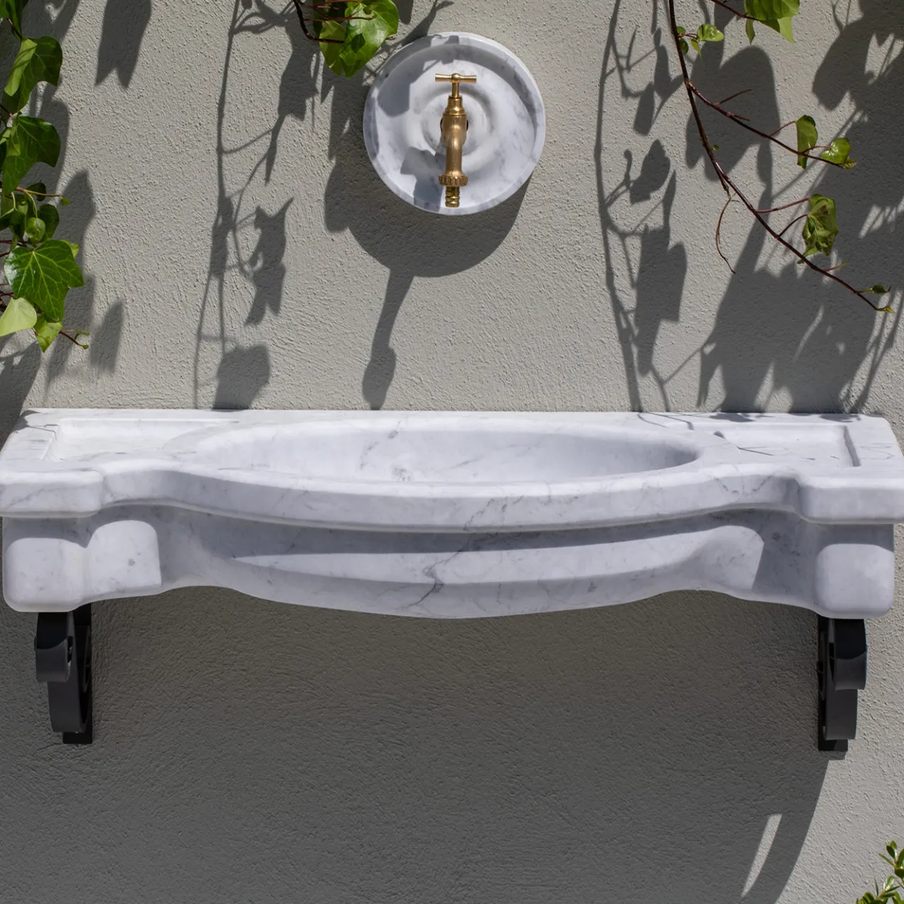 Veltha Outdoor Stone Design Other Outdoor Furniture<Sethra white marble outdoor basin