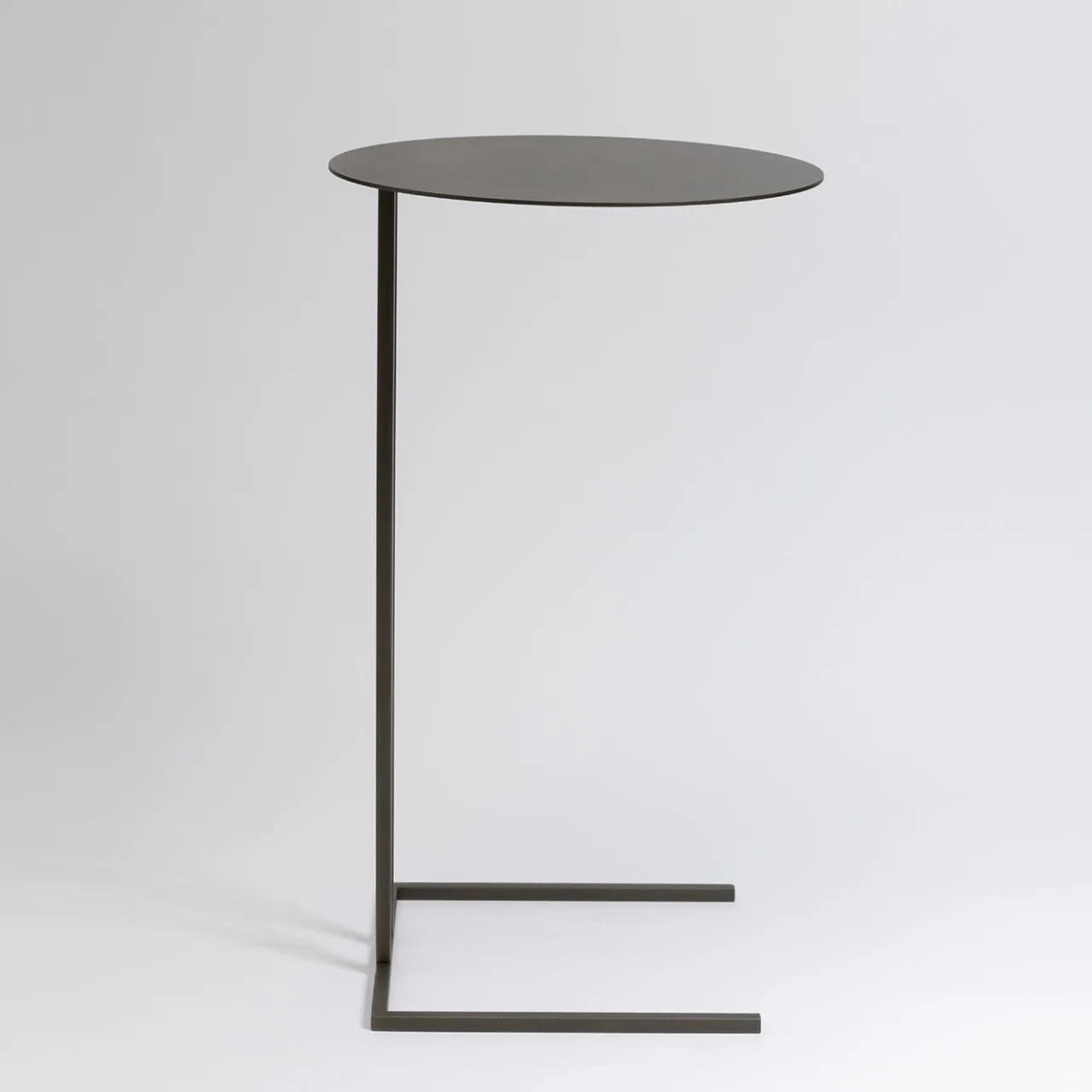 Splot Design Side Tables<Shedir Round Medici Brown Iron Side Table