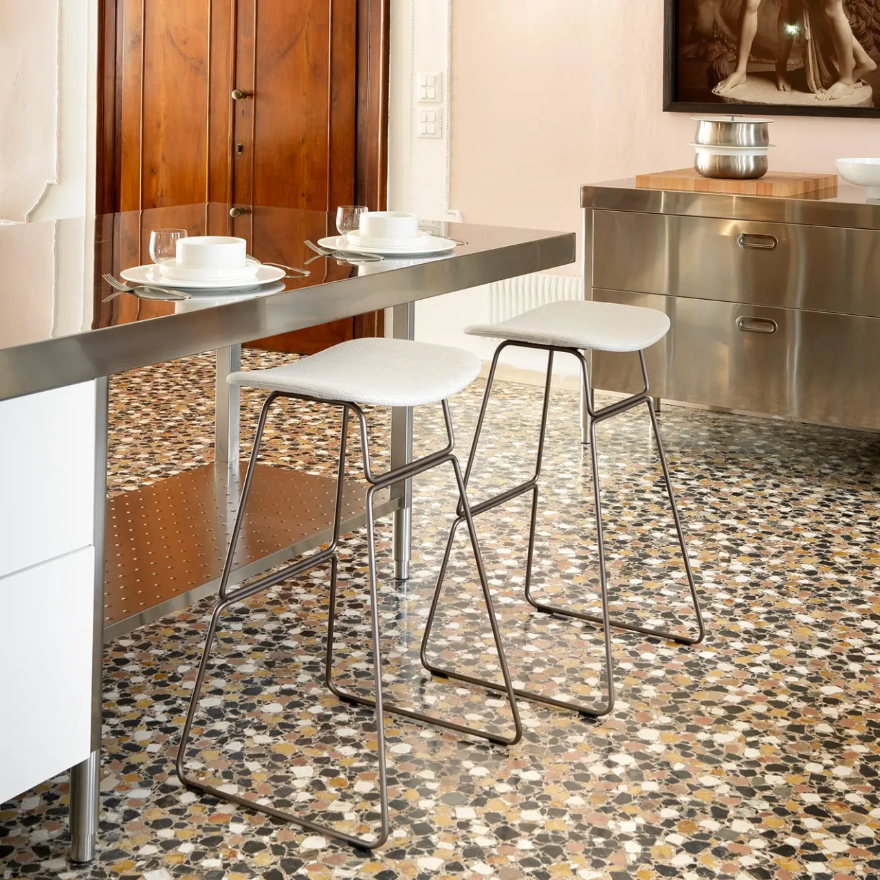 Sitia Bar Stools<Sketch Bar Stool with Backrest