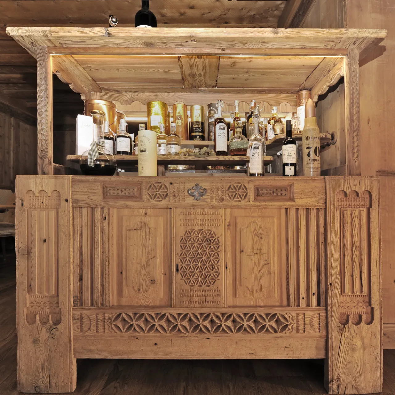 Falegnameria Helmut Santifaller Bar Cabinets<Small Bar Chest