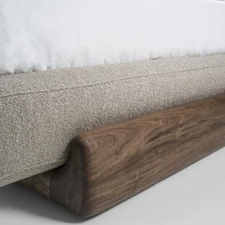 Riva 1920 Beds<Sospiro solid walnut wood and Taupe bouclé fabric Bed