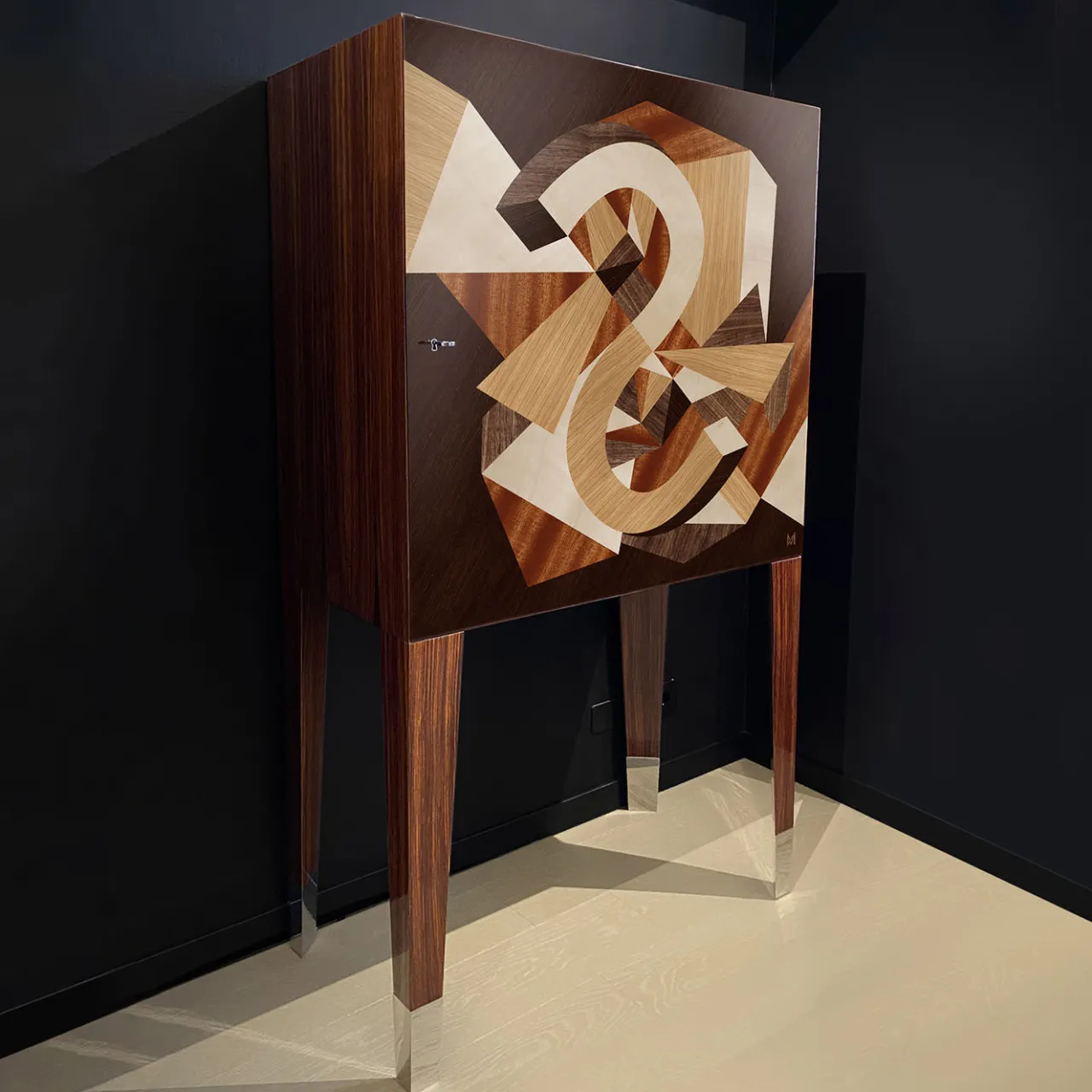 Marzia Boaglio Bar Cabinets<Specchio Bar Cabinet