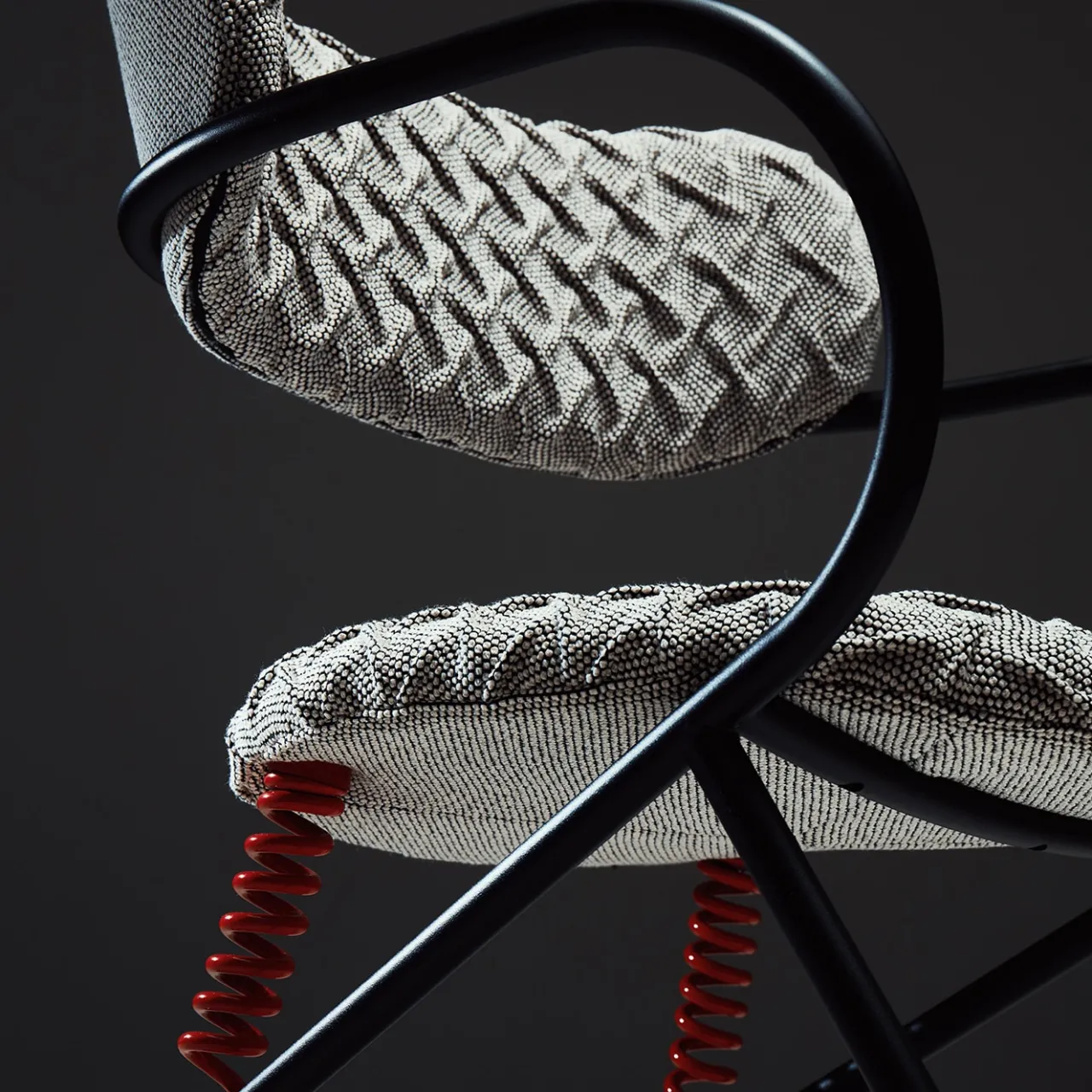 La Manufacture Chairs<Spring Chair by Front