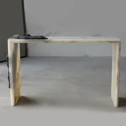 Stone Stackers Consoles<SSC106 White Onyx Console