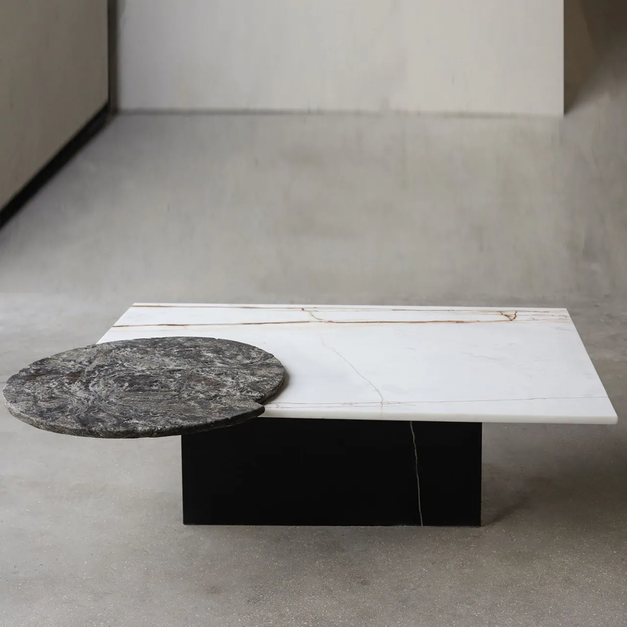 Stone Stackers Coffee Tables<SST033 Three Marbles Coffee Table