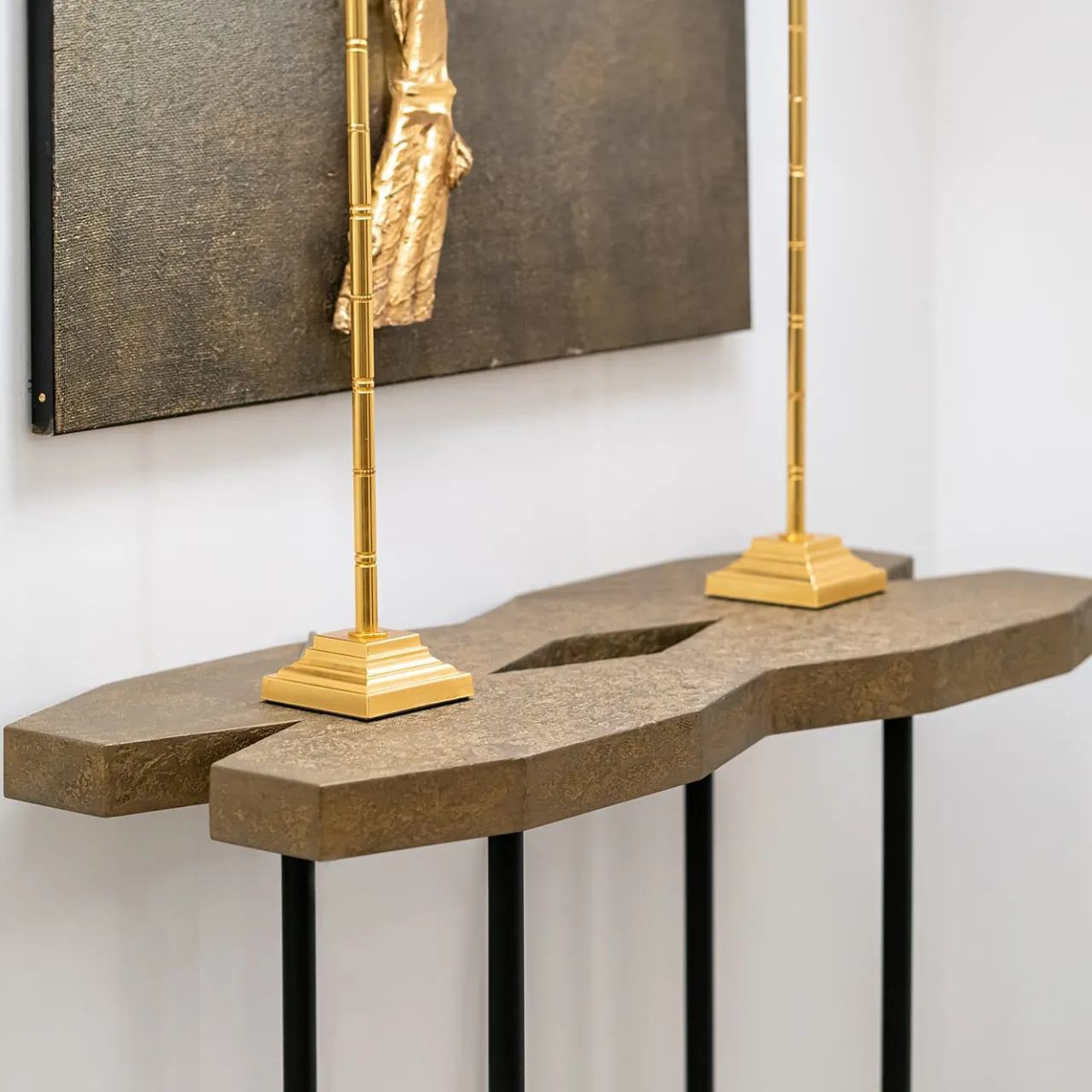 CG Capelletti Consoles<STING CONSOLE