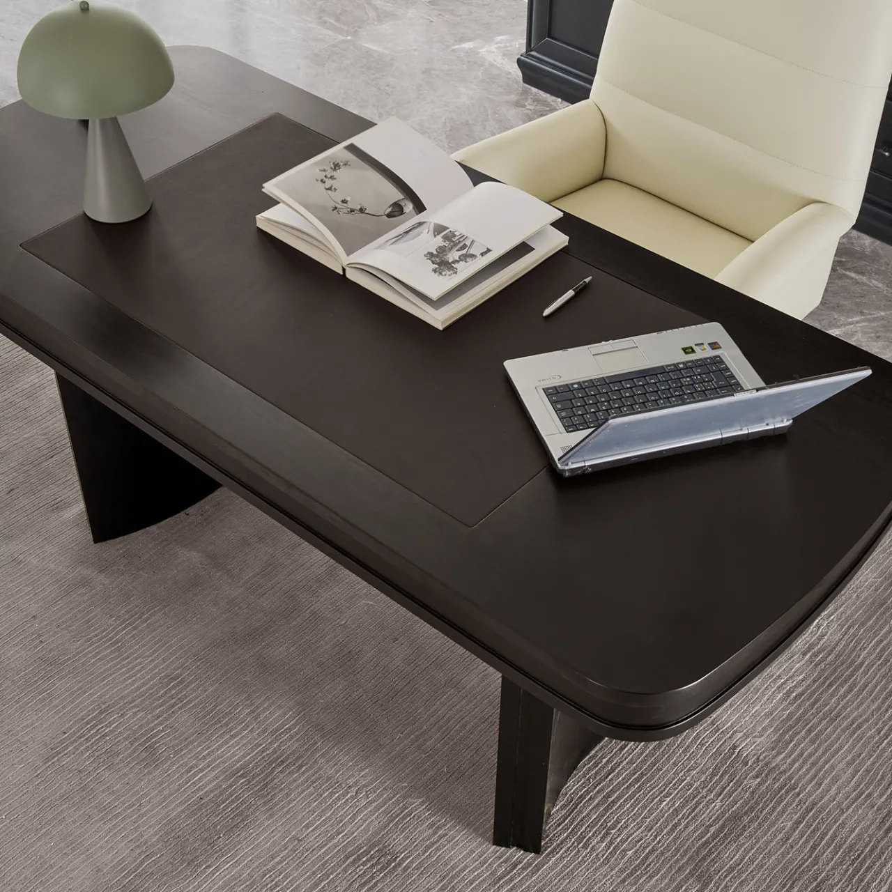 Guerra Vanni Office Chairs<Swivel Cream Office Chair from Studio Privè Collection