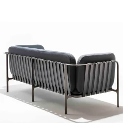 Enrico Pellizzoni Sofas<Sydney Dark Gray Sofa