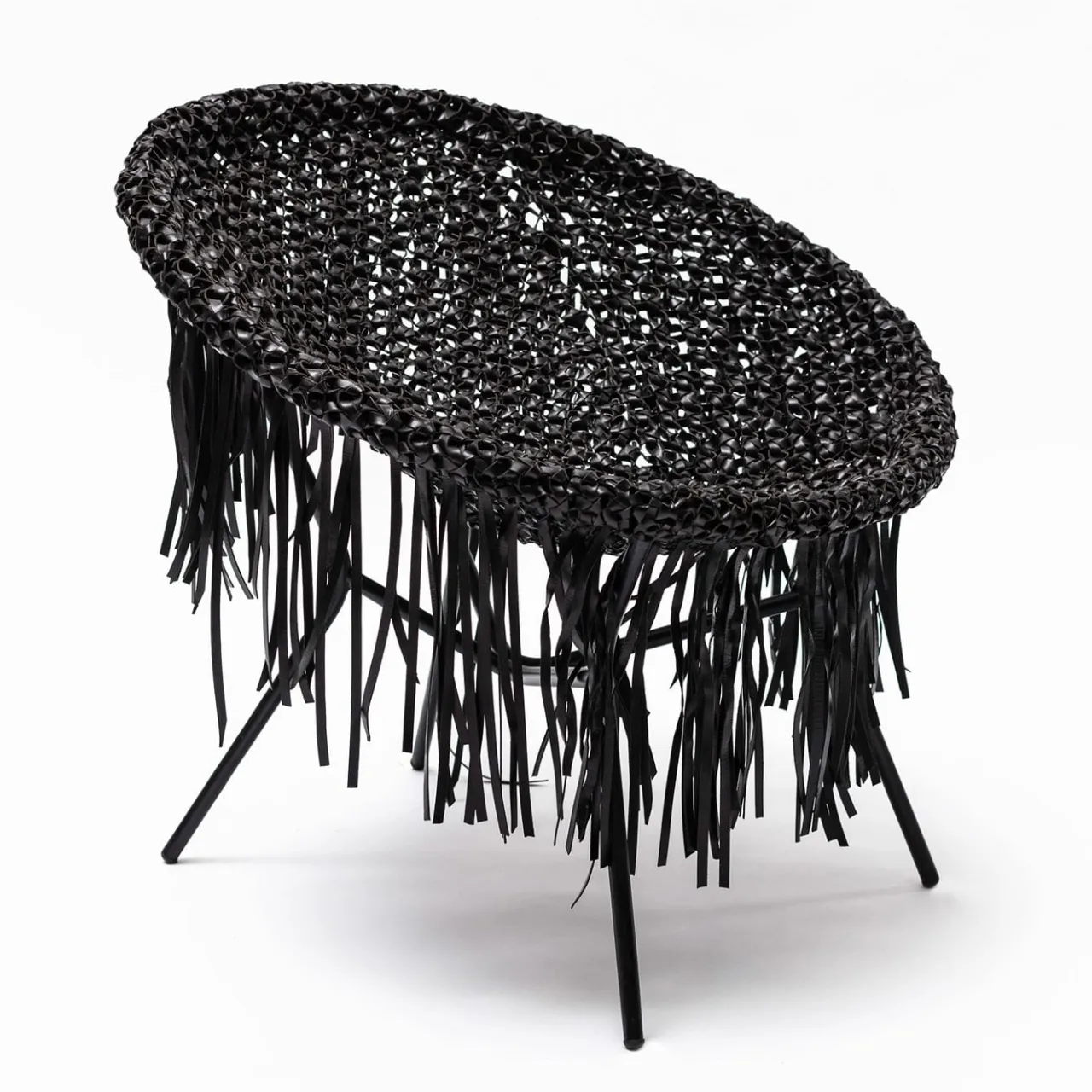 Craafts Lounge Chairs<T2 Indoor Black Chair
