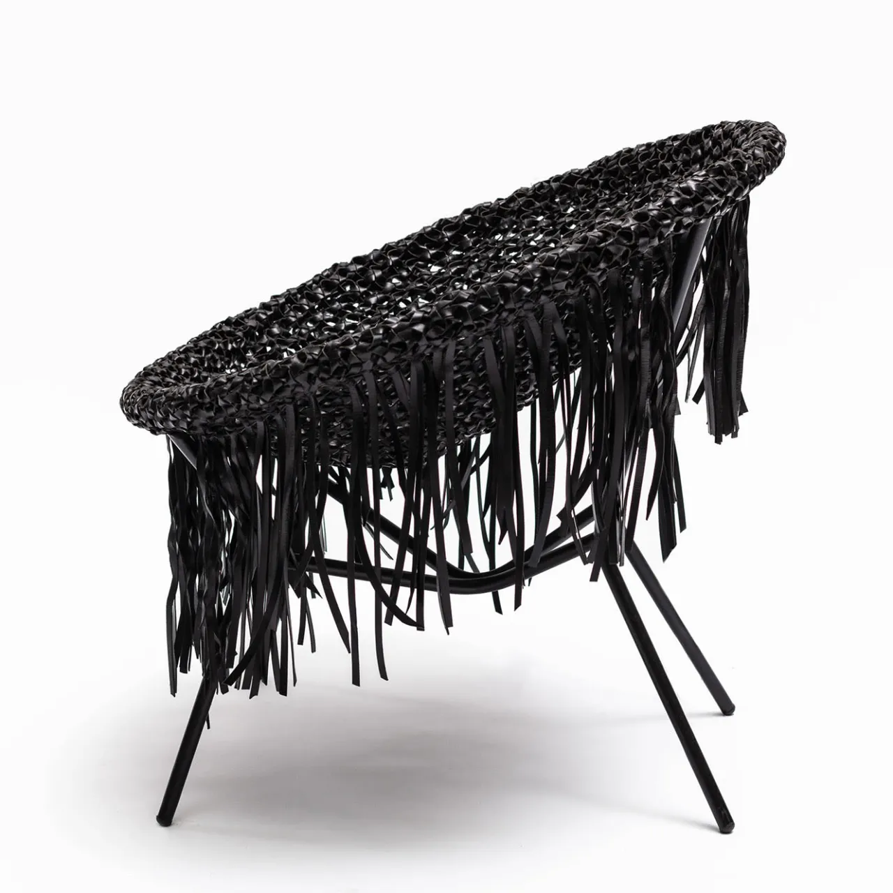 Craafts Lounge Chairs<T2 Indoor Black Chair