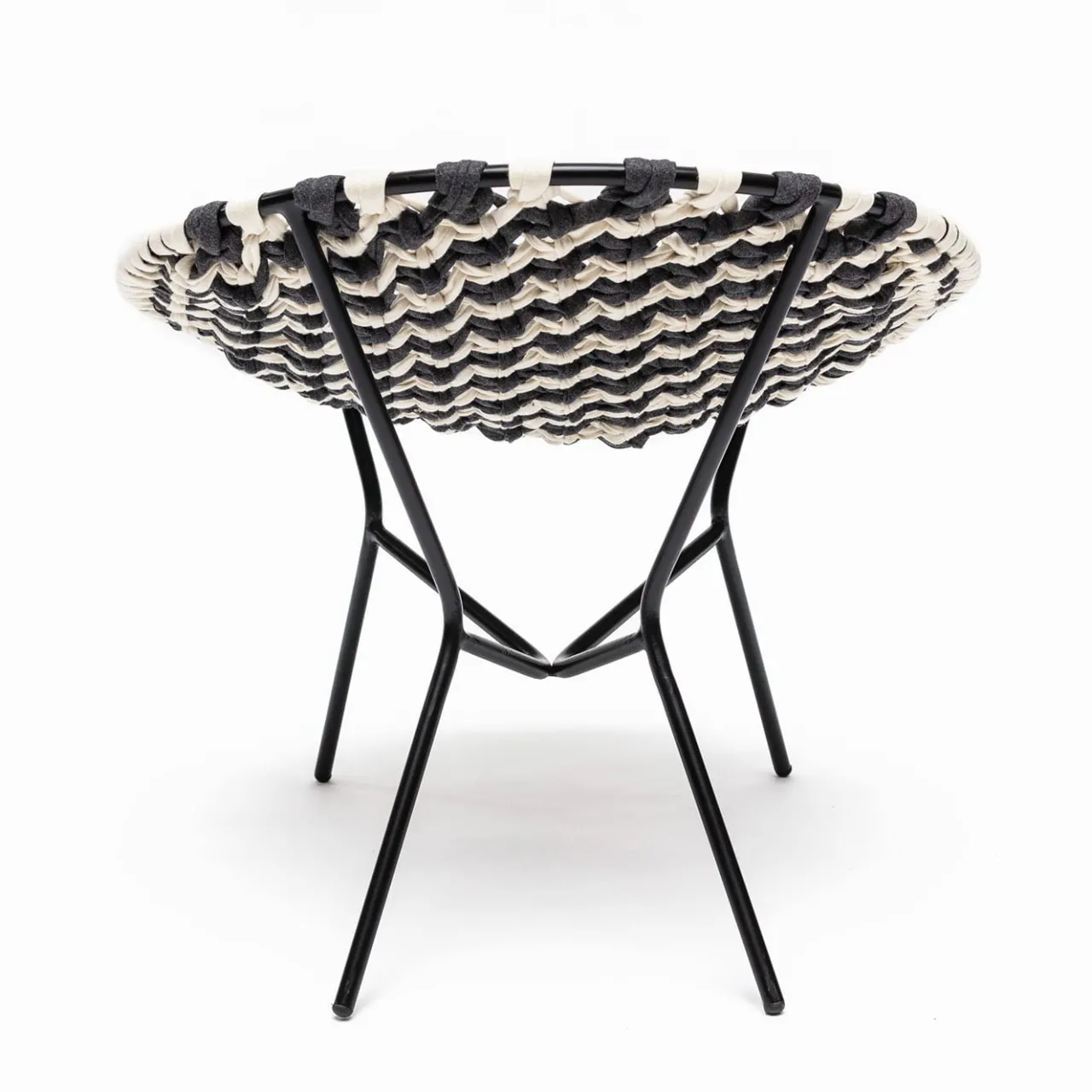 Craafts Lounge Chairs<T3 Indoor Black&White Chair