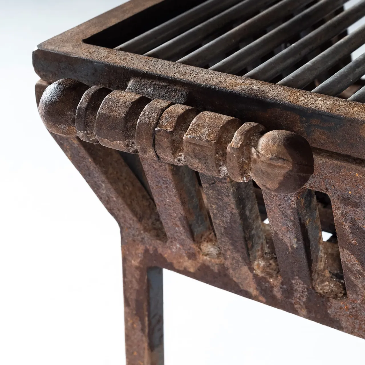 B.B. for Reschio Other Outdoor Furniture<The BBQ Fire Grate