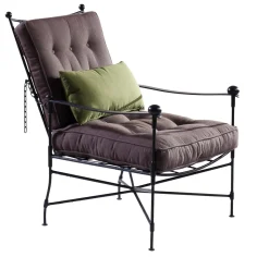 B.B. for Reschio Outdoor Armchairs<The Classic Brown Garden Armchair